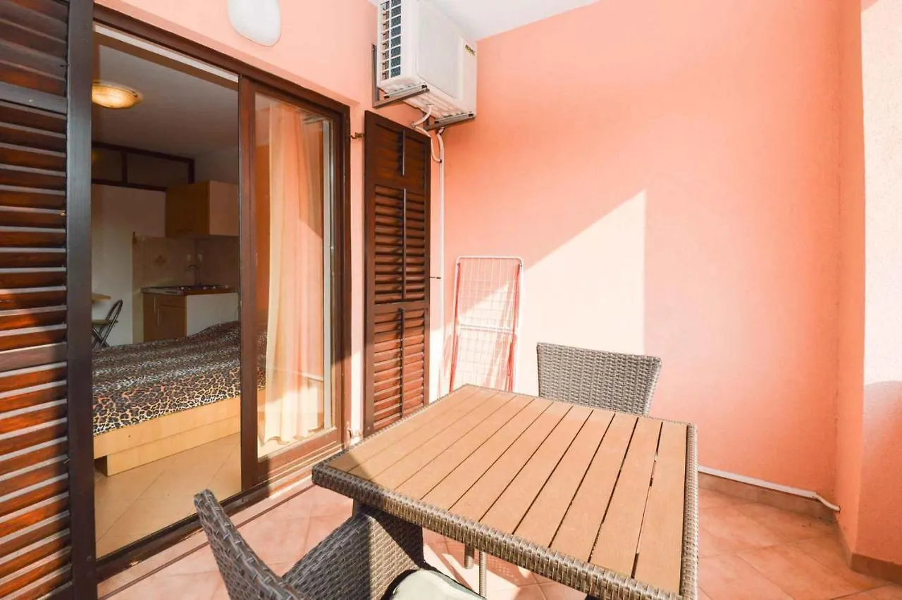 Apartment Stinjan, Istria 1  Štinjan