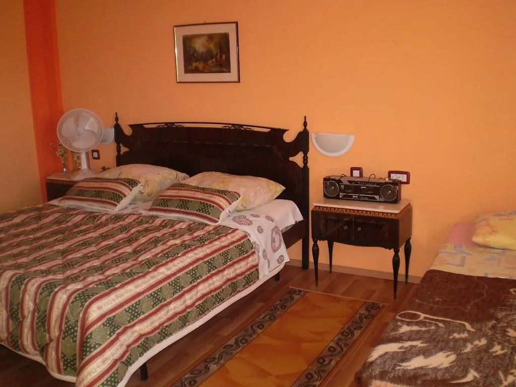 Apartment Stinjan, Istria 1